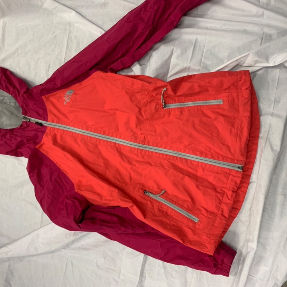 The Northface jacket - Picture 3 of 4